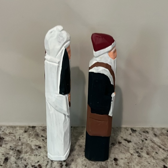 Two wooden Santa Claus figurines - Picture 4 of 6